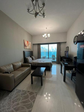 Studio business bay